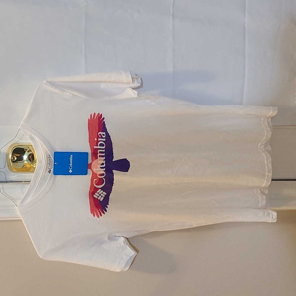 Columbia Small T-shirt NWT